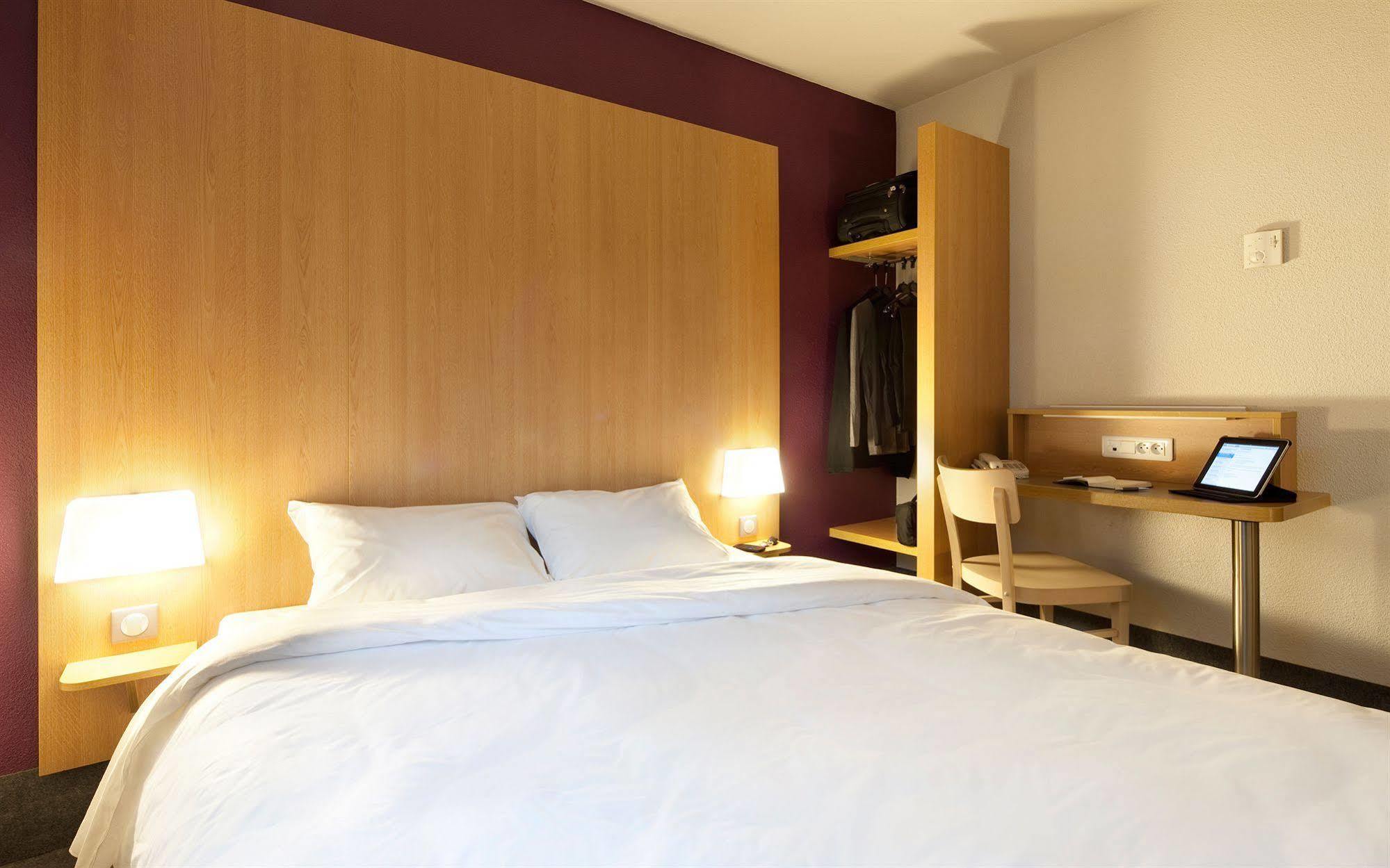 B&B Hotel Cannes La Bocca Plage Εξωτερικό φωτογραφία